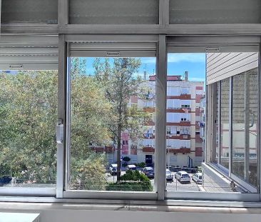 Apartment T3 in Odivelas, Odivelas - Photo 5