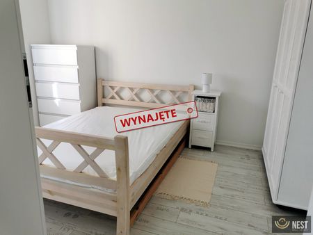 3 pokoje z miejscem parkingowym na strzeżonym osiedlu! - Фото 5