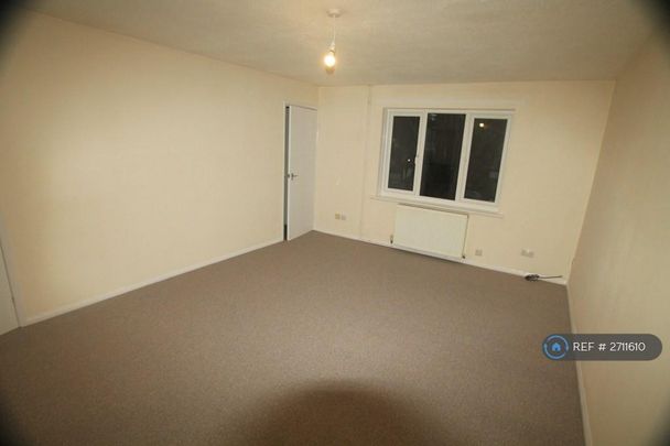2 bedroom maisonette to rent - Photo 1