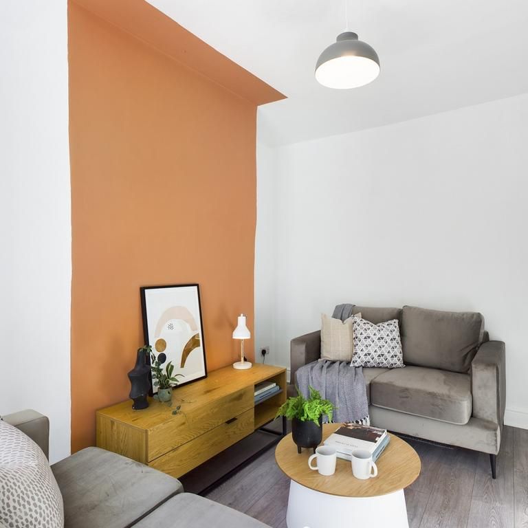 108 bedroom house share to rent - Photo 1