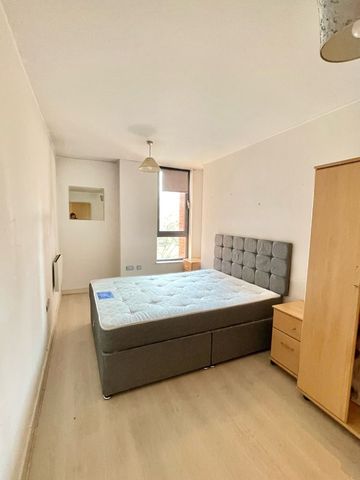 2 Bed Flat, Rossetti Place, M3 - Photo 3