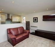 2 bed Apartment for Rent - Photo 3