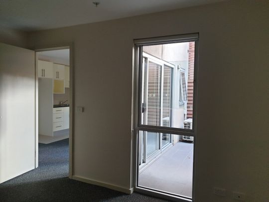 G04/6 Hope Street, Brunswick VIC 3056 - Photo 1