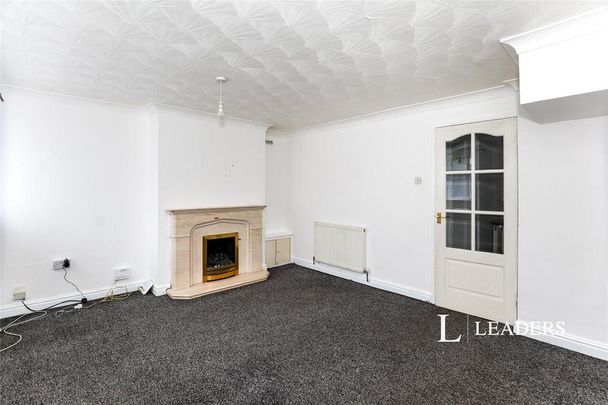 3 bedroom house to rent - Photo 1