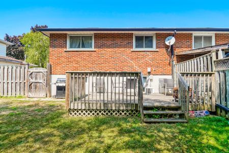 For Lease - 20 Little Avenue, Clarington, Ontario - Photo 2