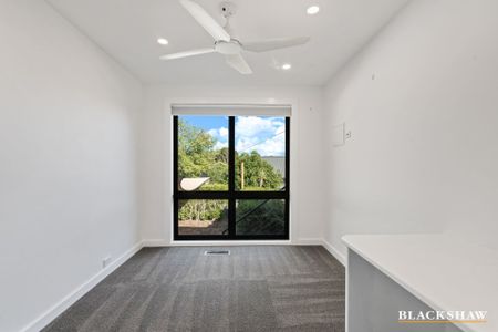 8 De Smet Place, Fraser ACT 2615 - House For Rent | Domain - Photo 4