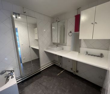 Location Appartement 2 pièces 55m² REIMS 51100 - Photo 3