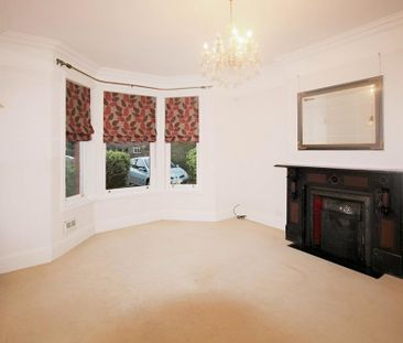 6 bedroom semi-detached house to rent - Photo 4