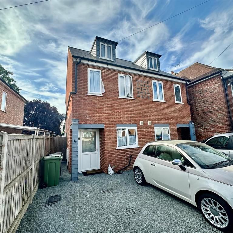 2 bedroom house to rent - Photo 1
