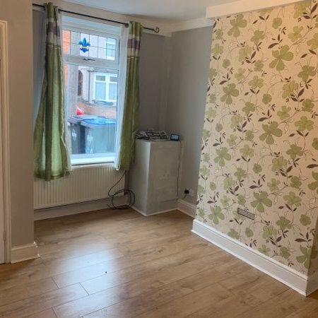 Oxford Street, Rugby, CV21 - Photo 1