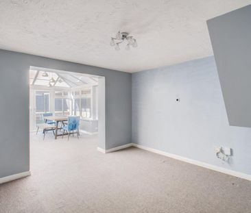 4 bedroom semi-detached house to rent - Photo 1