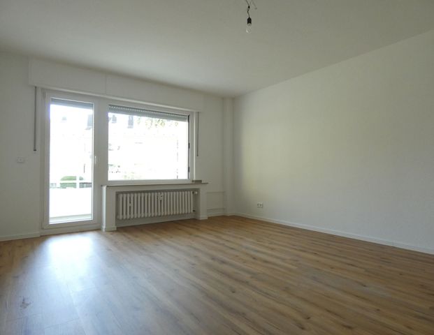 Top sanierte 3 Zimmer-Wohnung mit Balkon! *** - Photo 1