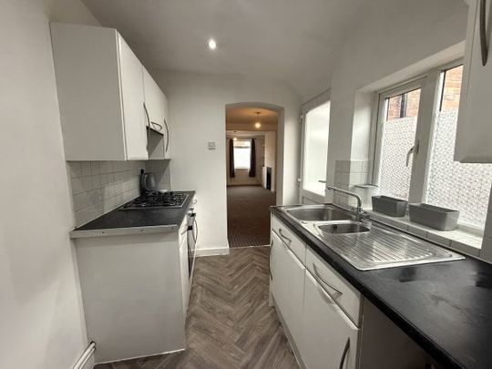 North Street, Cannock, WS11 0BB, Property for rent - Photo 1