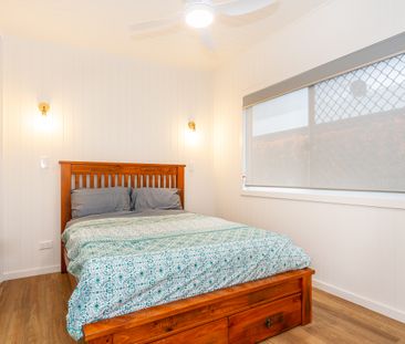 2/42a Thomas Street, Clontarf QLD 4019 - Apartment For Rent | Domain - Photo 2