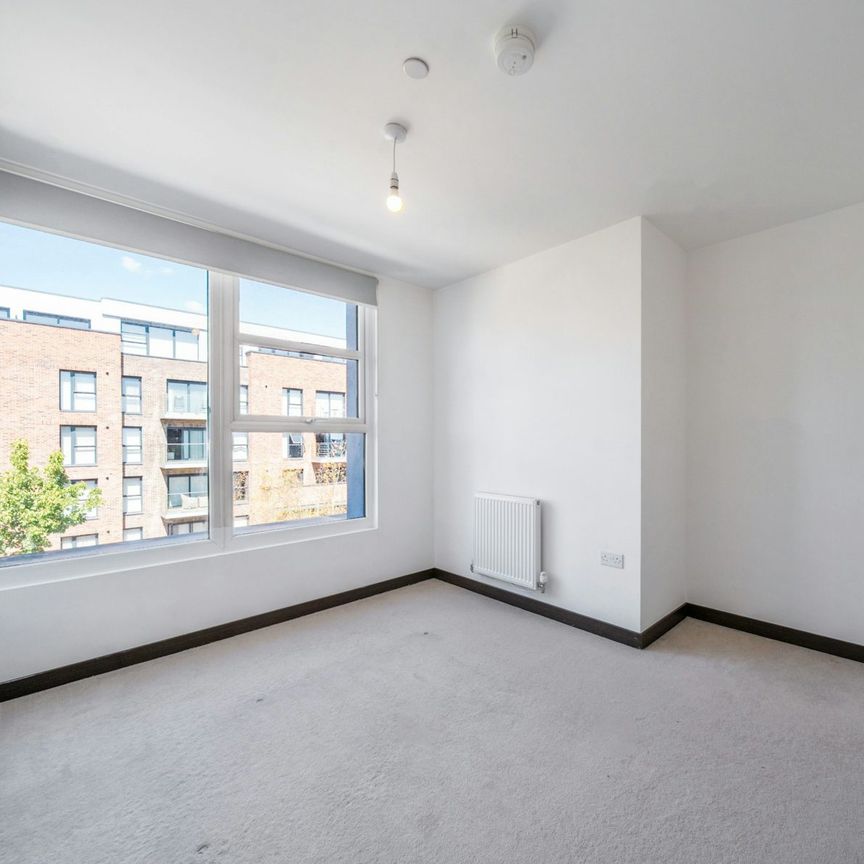 Apartment to rent on - Photo 1