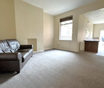 Ruabon Road, Wrexham - Photo 1