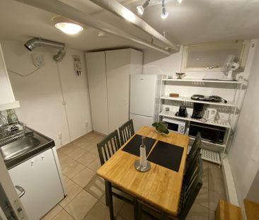 Lövsångaregatan 23 - Foto 1
