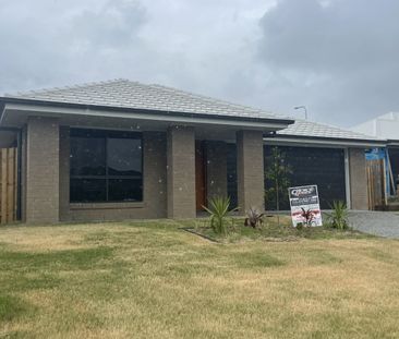 Low Maintenance Family Home - Photo 2