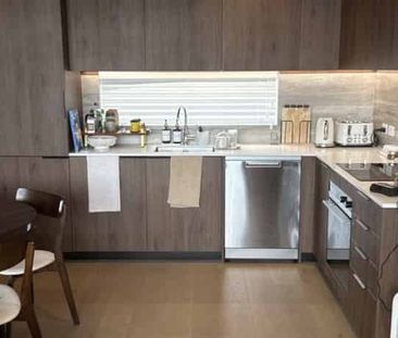 Modern One bedroom Apartment in Long Bay - Photo 4