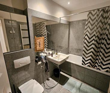 ++Wunderschöne Altbauwohnung mit Balkon und Einbauküche im 2. OG++K... - Photo 4