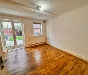 1 bedroom flat to rent - Photo 6