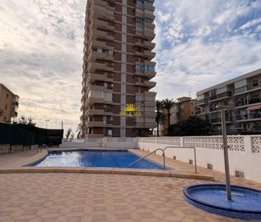 SPACIOUS 3-BEDROOM APARTMENT WITH SEA VIEWS IN BENIDORM - Foto 4