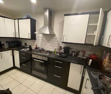 Harlaxton Drive, Nottingham - Photo 5