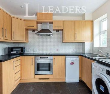Pembroke Court, Oriental Road, GU22 - Photo 1