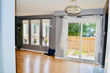 For Lease - 114 Fellowes Crescent, Hamilton, Ontario - Photo 3