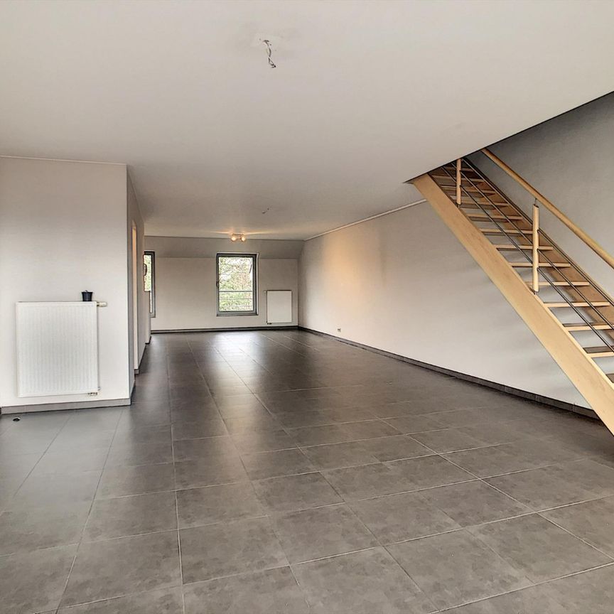 Appartement te huur in Sint-Amandsberg - Photo 1