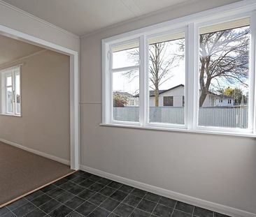 3 bedroom home in Akina - Photo 4