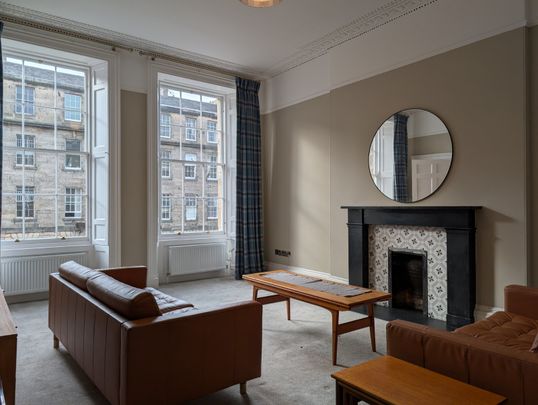 3 bedroom apartment to rent - Photo 1