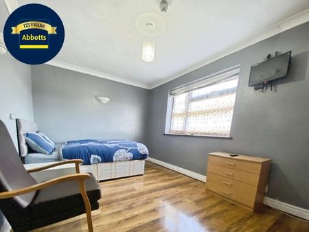 Galleywood Road - CM2 - Photo 4