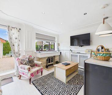 2 bedroom cottage to rent - Photo 2