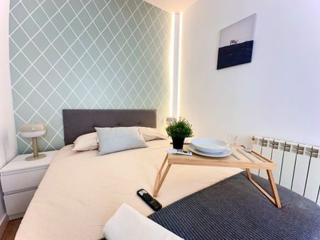 Calle de Caravaca, Madrid, Community of Madrid 28012 - Photo 4