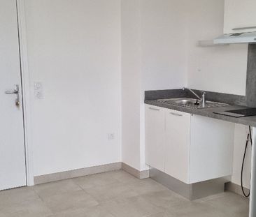 Studio - 25 m² - CASTELNAU-LE-LEZ, - Photo 2