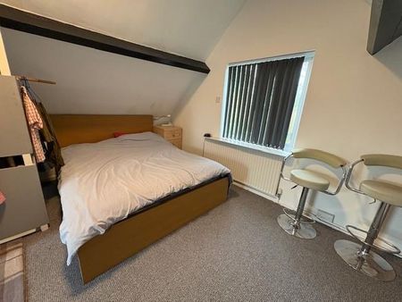 1 bedroom semi-detached house to rent - Photo 3