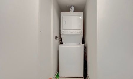 For Lease - 30 ordnance Street Unit# 1705, Toronto, Ontario - Photo 2