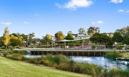 LUXURY ONE BEDROOM APARTMENT - Photo 2