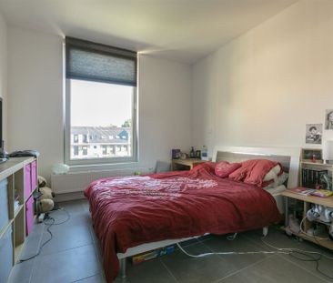 Gunstig gelegen zeer recent appartement - Foto 6