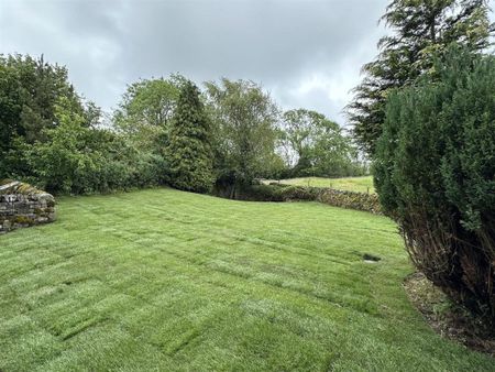 Cowlow Lane, Warslow, Buxton - Photo 2
