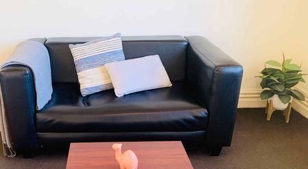 Central Auckland Living | Furnished One-Bedroom Apartment - Photo 3