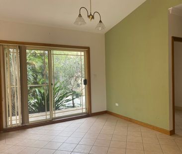 Spacious Family Home - Photo 3