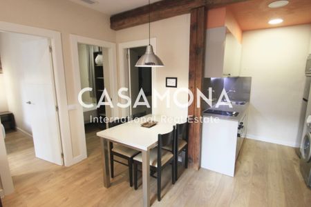 Stylish 2 Bedroom Apartment close to La Rambla - Photo 3