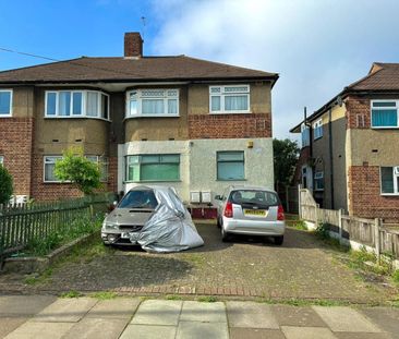 Fullwell Avenue, Ilford, IG5 - Photo 4