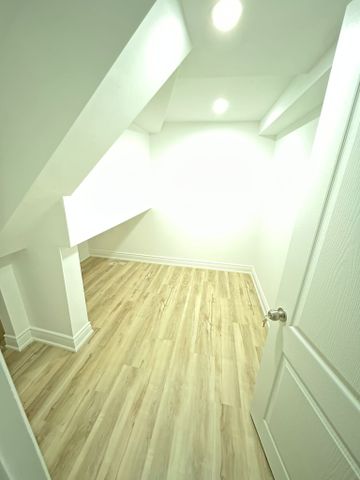 For Lease - 23 Bleasdale Avenue, Brampton, Ontario - Photo 5