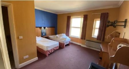 52 bedroom terraced house to rent - Photo 5