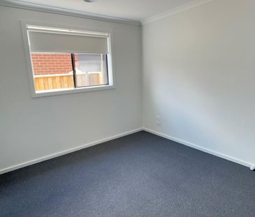 Modern Family Living in Winter Valley - Photo 4