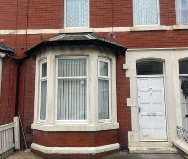 4 bedroom terraced house to rent - Photo 4