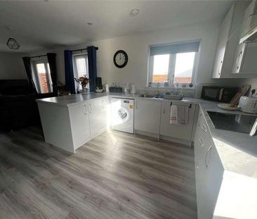 Carder Way, South Molton, Devon, EX36 - Photo 4